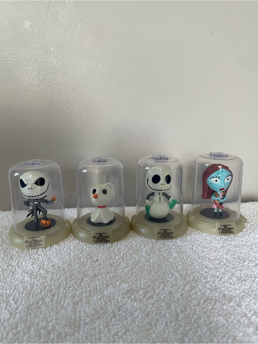 Disney Tim Burton's The Nightmare Before Christmas 4-Piece Glow-in-the-Dark Dome